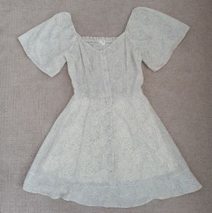 Women's Sienna Sky White Dress with Black Polkadot, size Small
